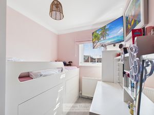 Photo 8- click for photo gallery